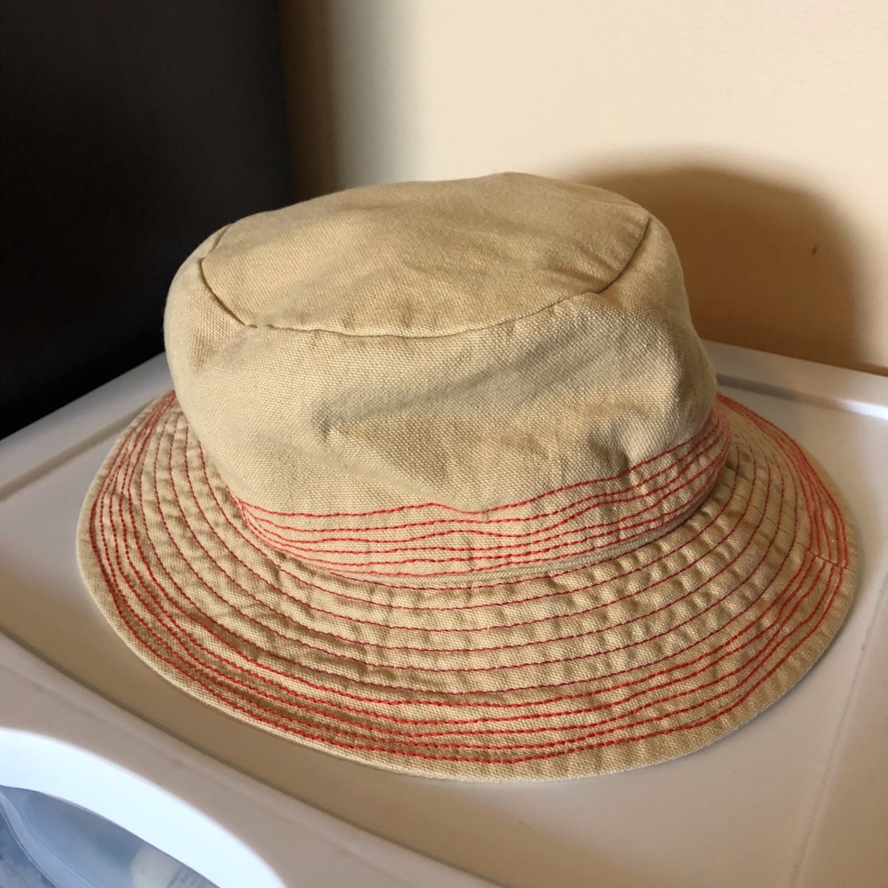 Bucket Hat